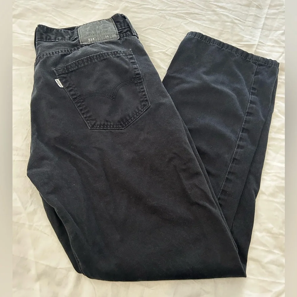 Levi’s 514 Faded Black Denim Jeans size 34x29